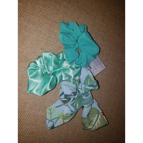 SCUNCI Collection Scrunchie Blue/Green Leaf Print, Mint Satin & Teal Chiffon 3pk - Picture 1 of 2